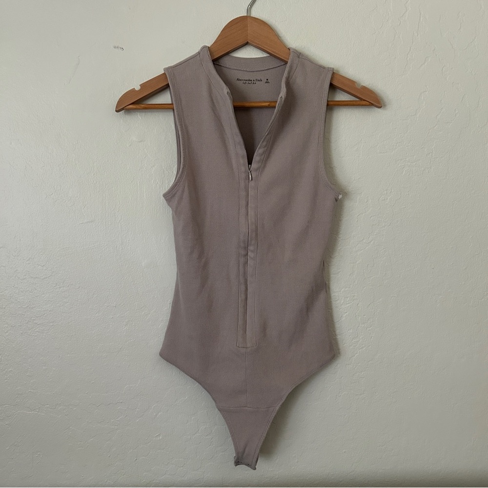 Abercrombie & Fitch Taupe Bodysuit